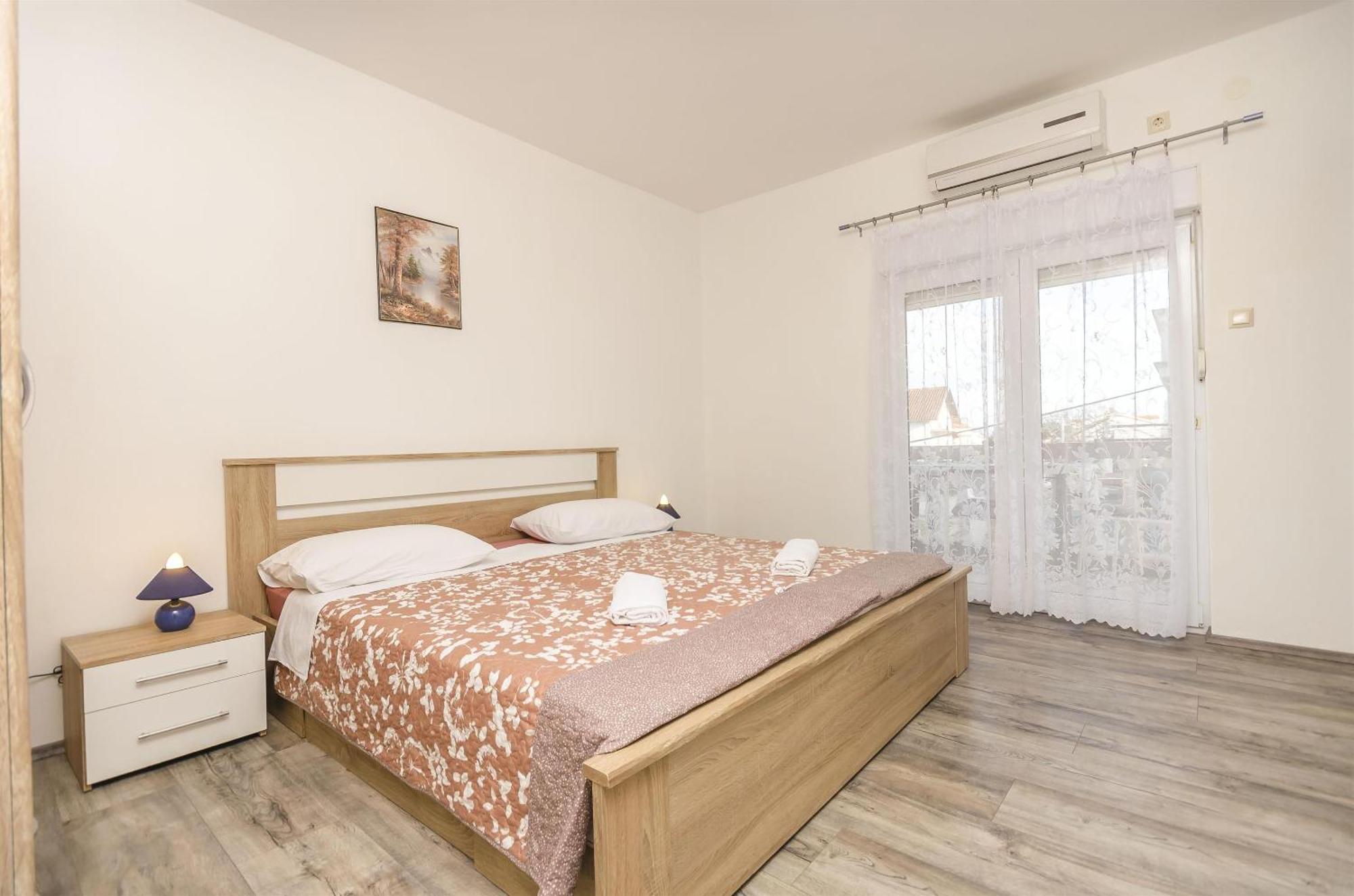 Apartments Rajka Водице Экстерьер фото